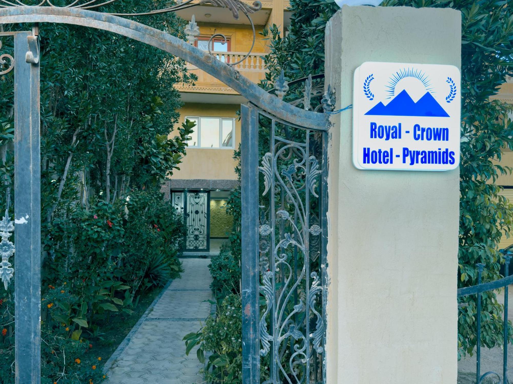 Royal Crown Hotel Giza Pyramids View Kafrat al Jabal Exterior photo