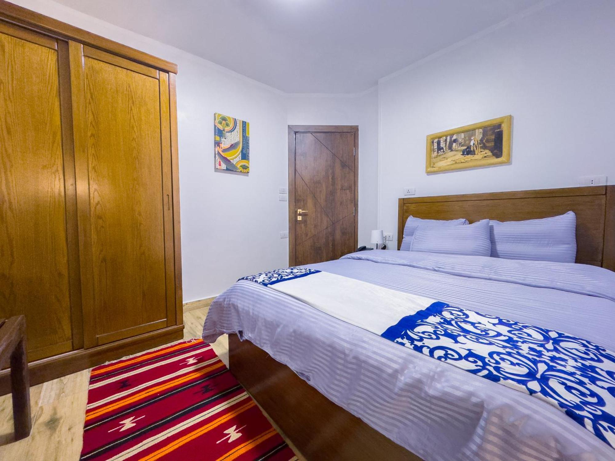 Royal Crown Hotel Giza Pyramids View Kafrat al Jabal Exterior photo